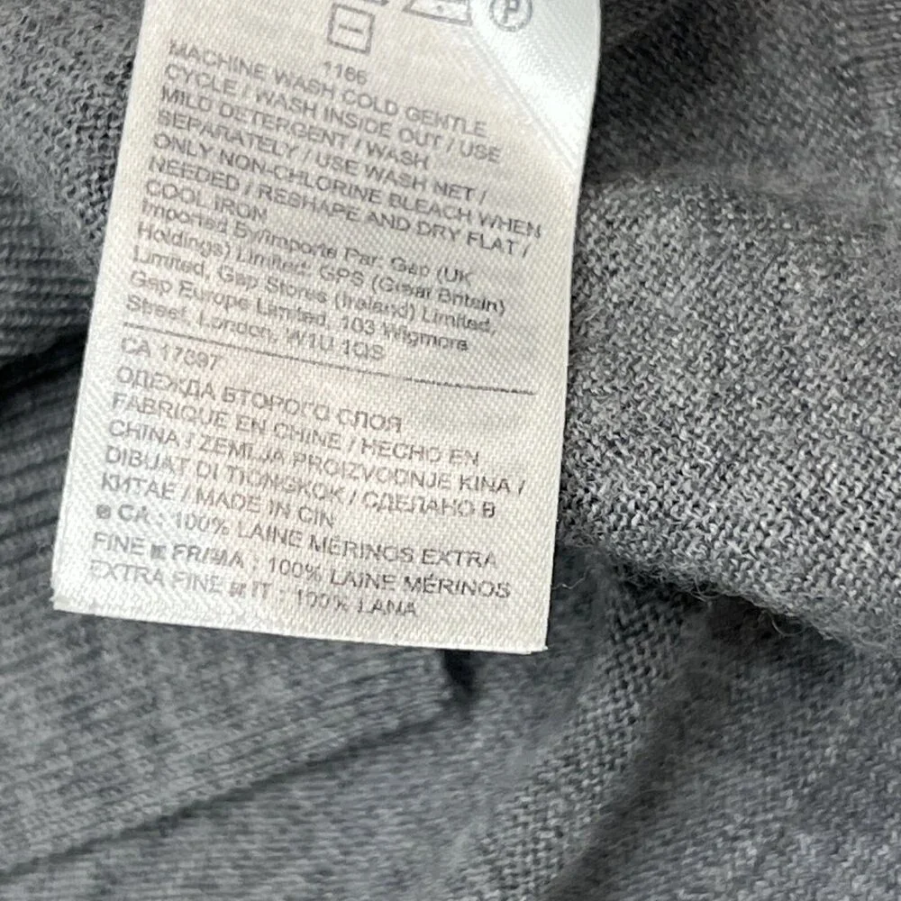 Banana Republic‎ Sweater Mens S Gray Merino Wool Crew Neck Pullover Layer Casual